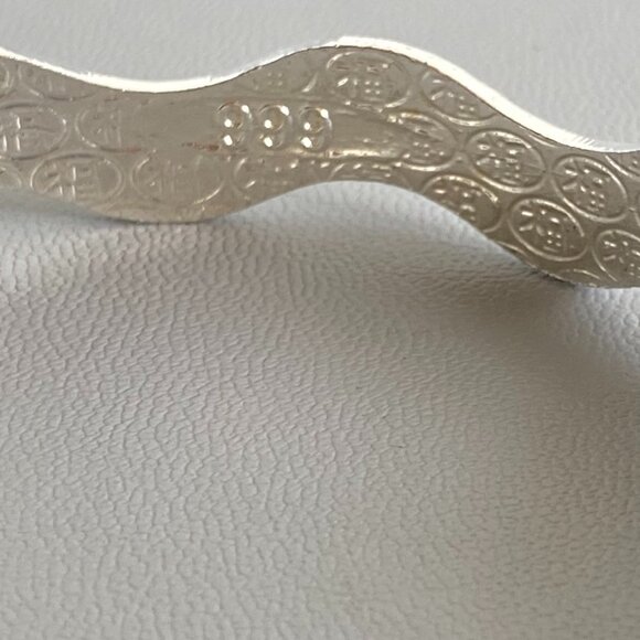 999 Purity Silver Wavy Longevity Blessing Bracelet - Picture 10 of 13